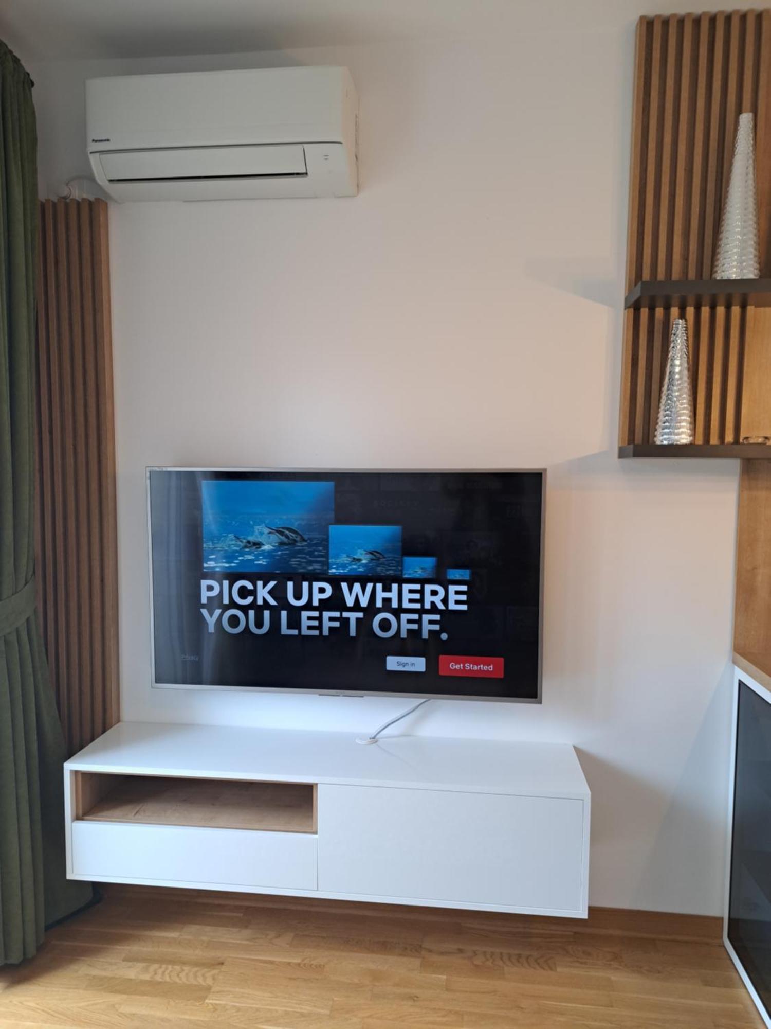 פודגוריצה Marina City Key Luxury Studio מראה חיצוני תמונה